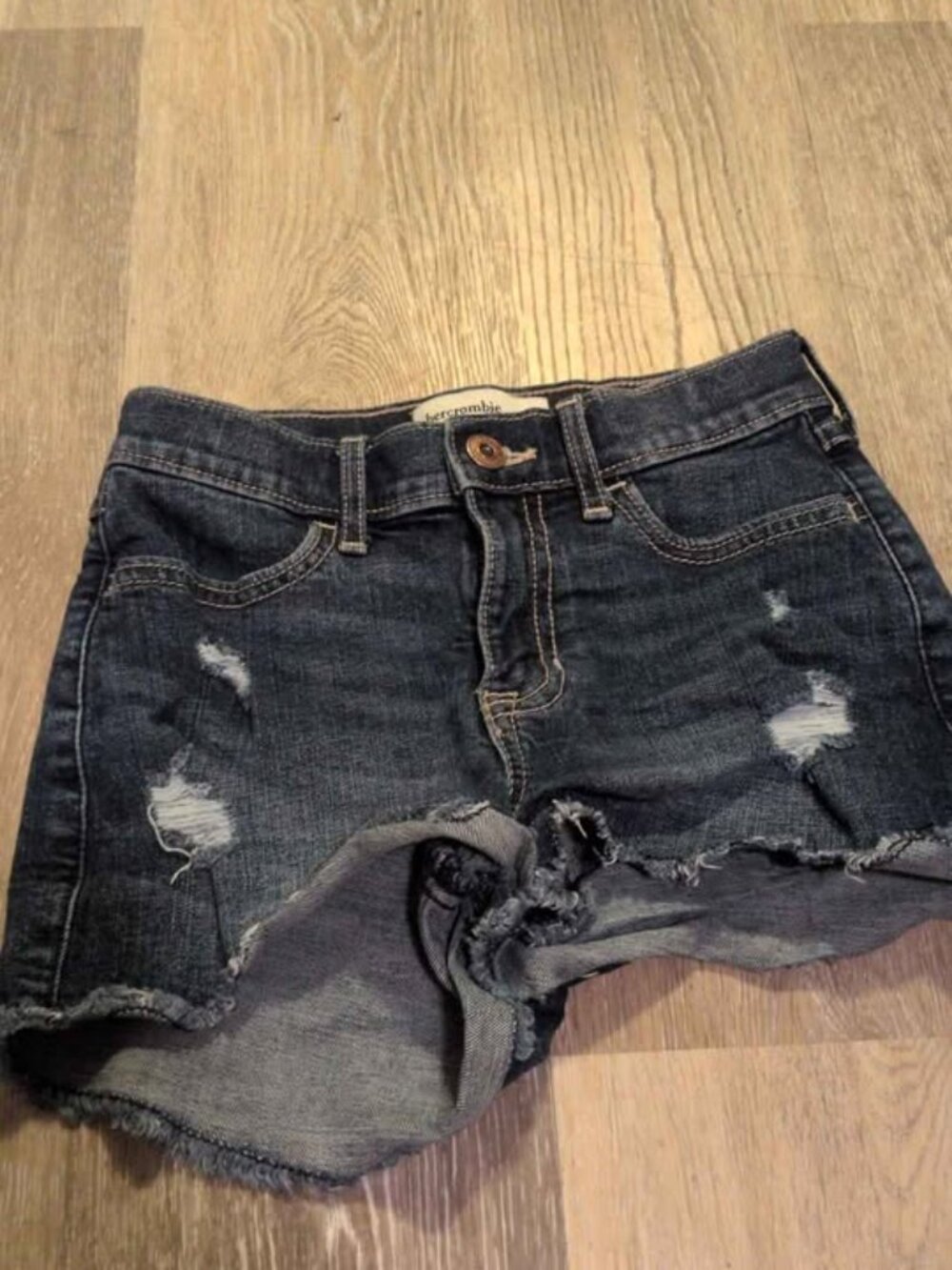 Abercrombie Kids Distressed Denim Shorts 9/10 girls